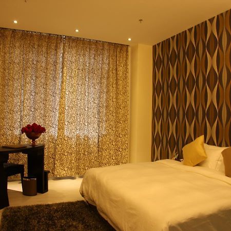 Shenyang Le Grand V Hotel Esterno foto